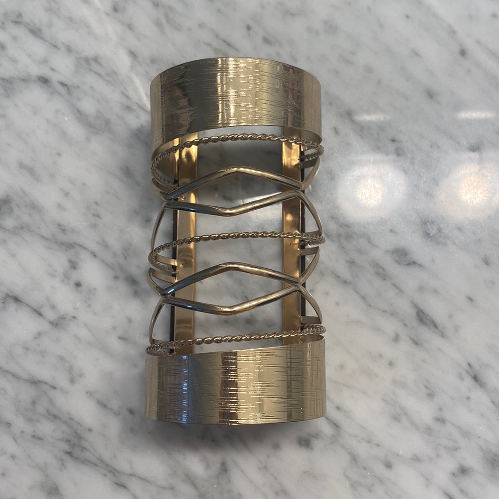 Gold color bracelet